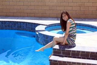 Ashley Argota Torres feet photo thumbnail