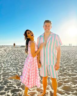 Ashley Argota Torres feet photo thumbnail