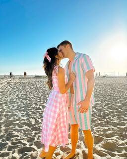 Ashley Argota Torres feet photo thumbnail