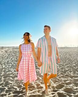 Ashley Argota Torres feet photo thumbnail