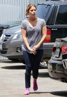 Ashley Benson feet photo thumbnail
