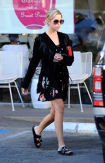 Ashley Benson feet photo thumbnail