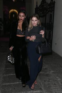Ashley Benson feet photo thumbnail