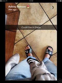 Ashley Benson feet photo thumbnail