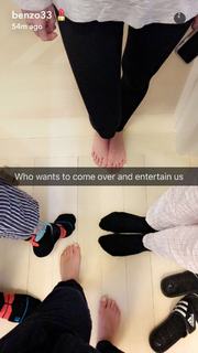 Ashley Benson feet photo thumbnail