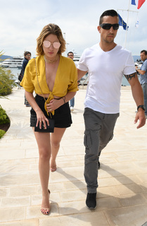 Ashley Benson feet photo thumbnail