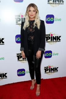 Ashley Benson feet photo thumbnail