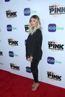 Ashley Benson feet photo thumbnail