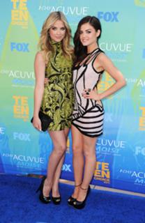 Ashley Benson feet photo thumbnail