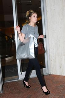 Ashley Benson feet photo thumbnail