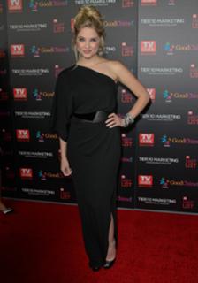 Ashley Benson feet photo thumbnail
