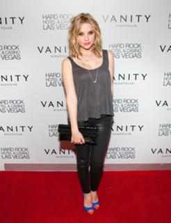 Ashley Benson feet photo thumbnail