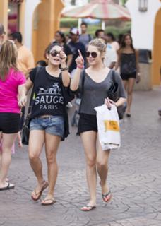 Ashley Benson feet photo thumbnail