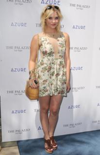 Ashley Benson feet photo thumbnail