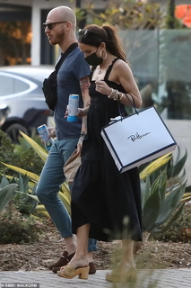 Ashley Biden feet photo 7