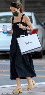 Ashley Biden feet photo 5