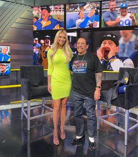 Ashley Brewer feet photo 19