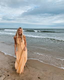Ashley Brewer feet photo 6
