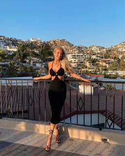 Ashley Brewer feet photo 12