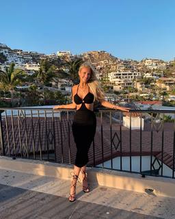 Ashley Brewer feet photo 11