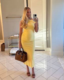 Ashley Brewer feet photo 10