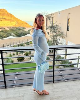 Ashley Brewer feet photo 9