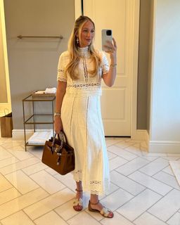 Ashley Brewer feet photo 8