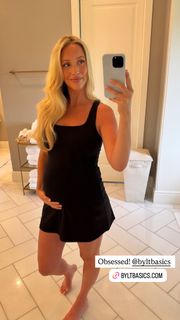 Ashley Brewer feet photo 4