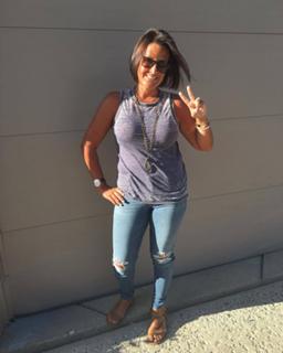 Ashley Broad feet photo thumbnail