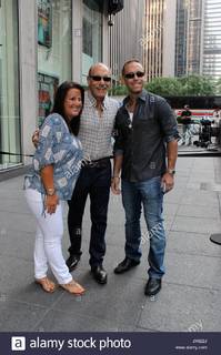 Ashley Broad feet photo thumbnail