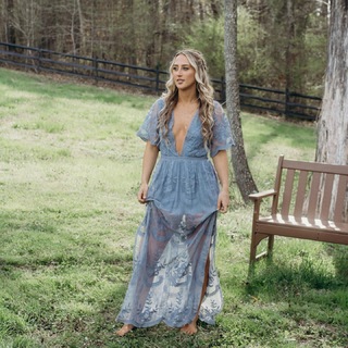 Ashley Cooke feet photo 3