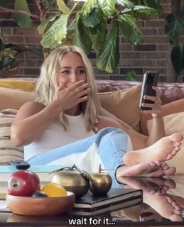 Ashley Cooke feet photo 19