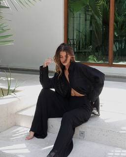 Ashley Dickerson feet photo 4