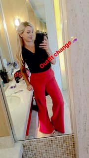Ashley Fliehr feet photo thumbnail