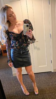 Ashley Fliehr feet photo thumbnail