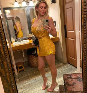 Ashley Fliehr feet photo thumbnail