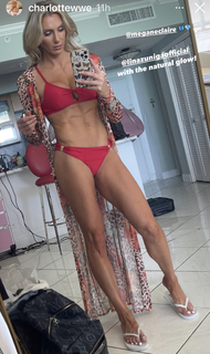 Ashley Fliehr feet photo thumbnail