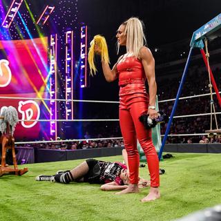Ashley Fliehr feet photo thumbnail