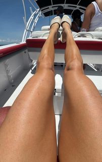 Ashley Fliehr feet photo thumbnail