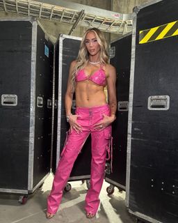 Ashley Fliehr feet photo thumbnail