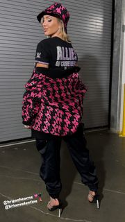 Ashley Fliehr feet photo thumbnail