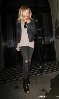 Ashley French feet photo 4