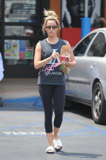 Ashley French feet photo 11