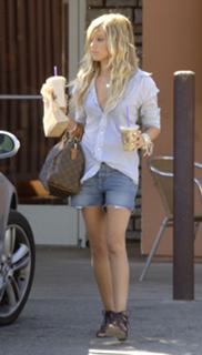 Ashley French feet photo 12