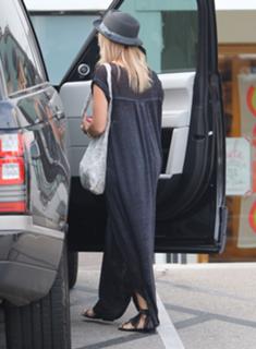 Ashley French feet photo 13
