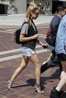 Ashley French feet photo 16