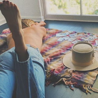 Ashley French feet photo 17