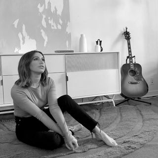 Ashley French feet photo 17