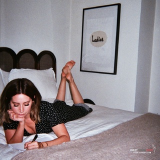 Ashley French feet photo 3