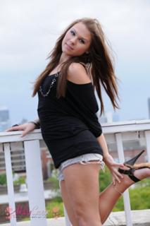 Ashley George feet photo 10